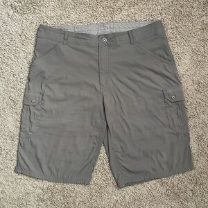Kuhl Cargo Shorts Men 40 Green Outdoors Technical Utlity Hiking Camping Stretch